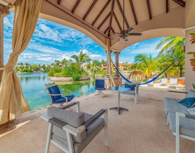 Lagoon situated 2 bedroom condo with panoramic water views